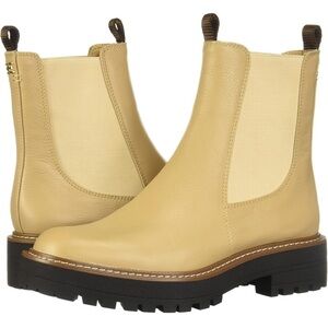 Sam Edelman Laguna Chelsea Boot in Sesame 10